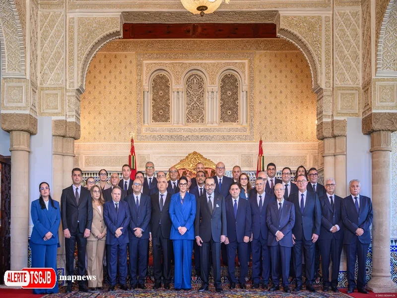 ALERTE TSGJB - SM le Roi a preside la ceremonie de nomination des membres du nouveau gouvernement